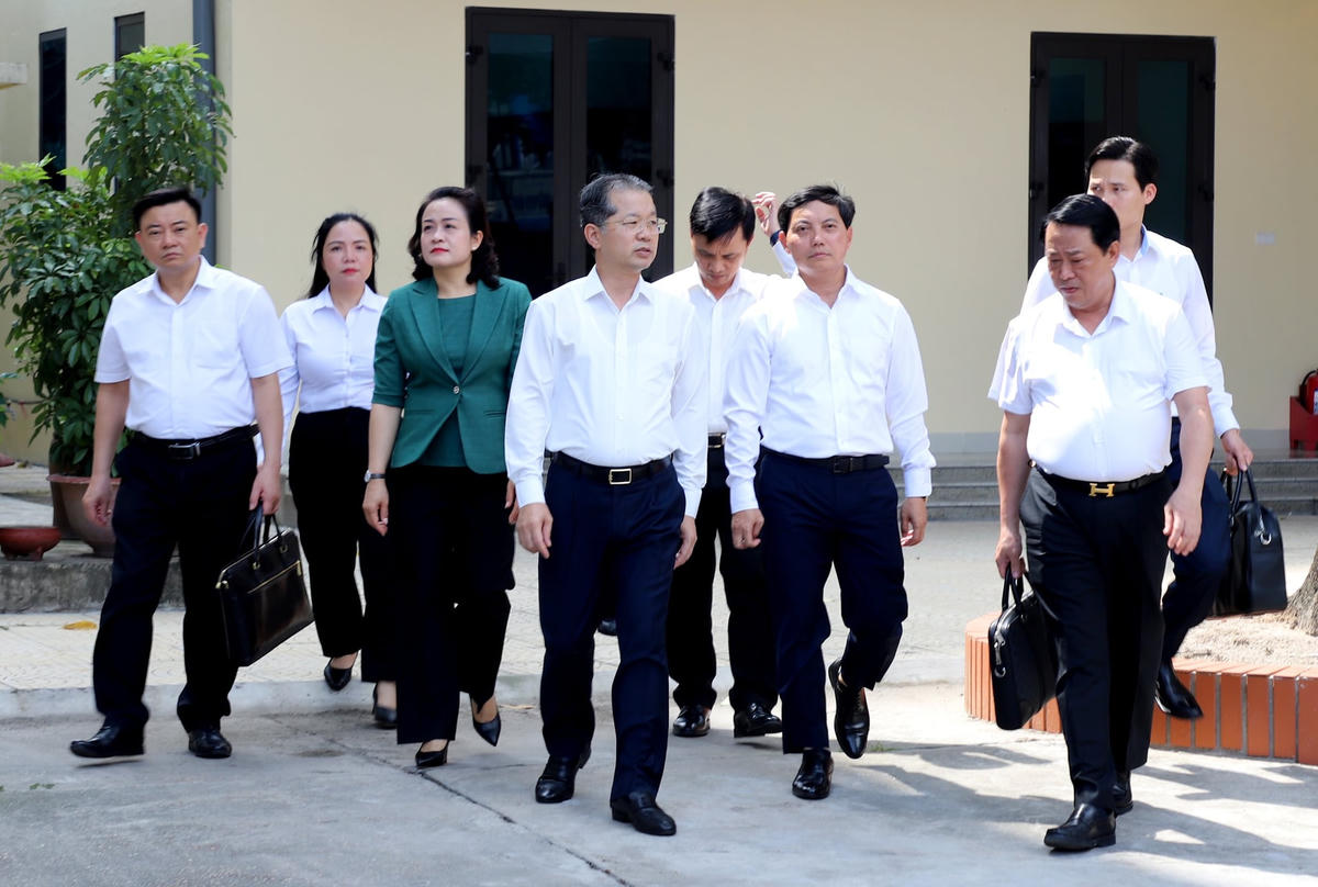 ca-tandtc-lam-viec-bcl-20d-.jpg