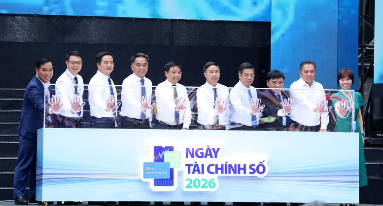 Phó Thủ tướng Nguyễn Văn Thắng: Thanh toán không dùng tiền mặt trở thành huyết mạch của nền kinh tế số- Ảnh 4.