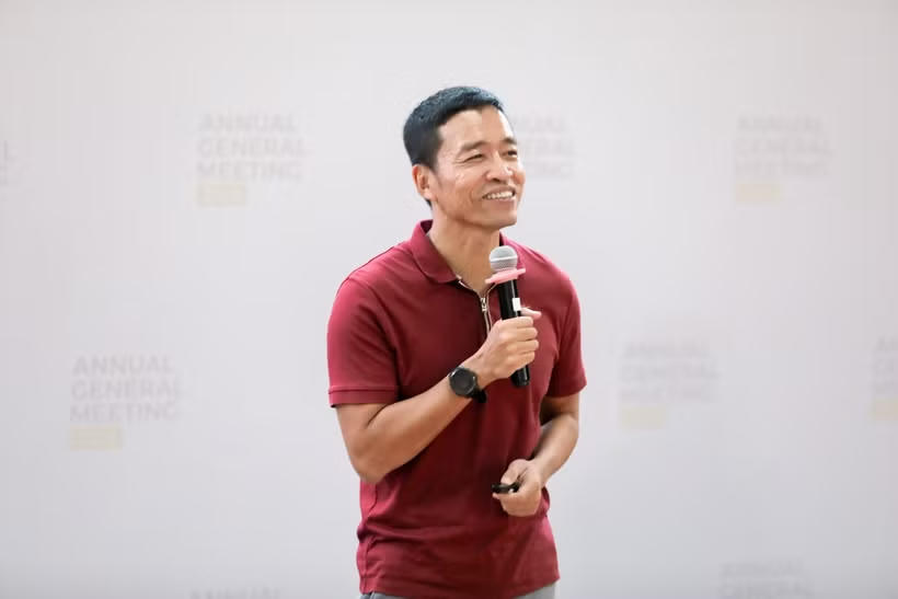 Ông Lê Hồng Minh - Nhà sáng lập, Chủ tịch Hội đồng quản trị VNG - công bố định vị mới của doanh nghiệp: "Kiến tạo hệ sinh thái số Việt Nam trong kỷ nguyên AI". Ảnh: VNG.