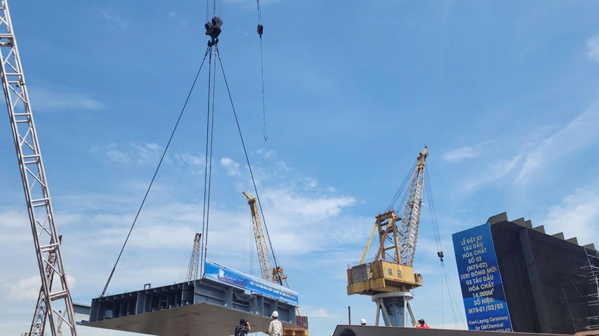 Đặt ky đóng mới tàu dầu/hóa chất 14.000 m³ tại Hải Phòng