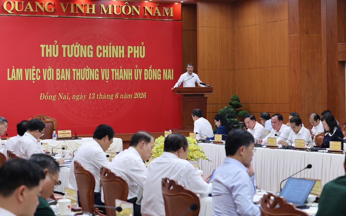 Thủ tướng Chính phủ Lê Minh Hưng phát biểu tại cuộc làm việc với Ban Thường vụ Thành ủy Đồng Nai. Ảnh: VGP