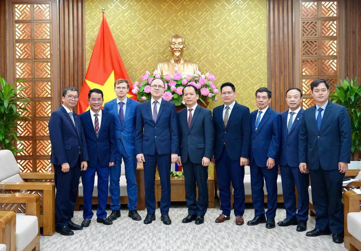 Bộ trưởng Bộ Tư pháp Hoàng Thanh Tùng tiếp Đại sứ đặc mệnh toàn quyền Liên Bang Nga tại Việt Nam Bezdetko Gennady Stepanovich ngay 15.6.2026
