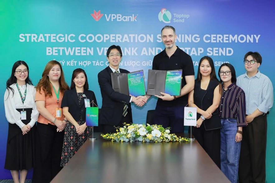 VPBank và Taptap Send UK Limited ký kết hợp tác chiến lược, mở rộng dịch vụ chuyển tiền kiều hối về Việt Nam. Ảnh: Thời báo Tài chính Việt Nam.