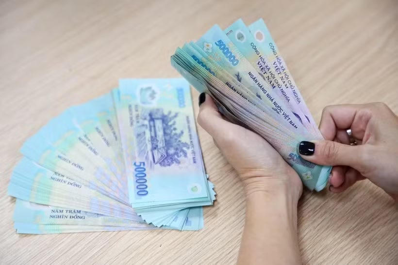 Doanh nghiệp muốn lùi thời điểm tăng lương tối thiểu vùng đến giữa năm 2027. (Ảnh minh họa).