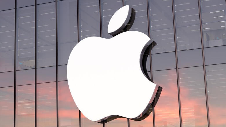 Chi phí bộ nhớ AI tăng mạnh, Apple điều chỉnh giá MacBook và iPad. (Ảnh minh họa).