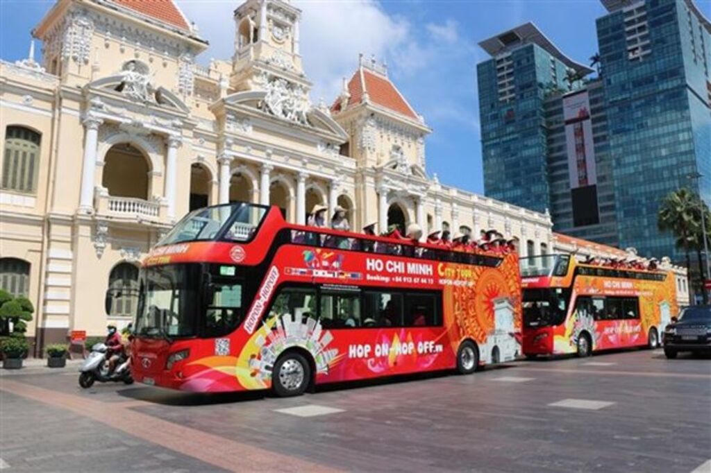 Từ 4/7, TP.HCM có thêm tuyến xe buýt du lịch 2 tầng kết nối Bến xe buýt Sài Gòn - Bình Trưng. (Ảnh minh họa).