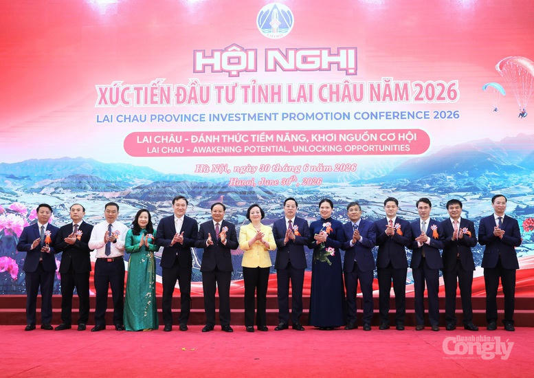 Phó Thủ tướng Phạm Thị Thanh Trà chứng kiến Lai Châu trao quyết định chấp thuận chủ trương đầu tư, MOU hơn 200.000 tỷ đồng- Ảnh 5.