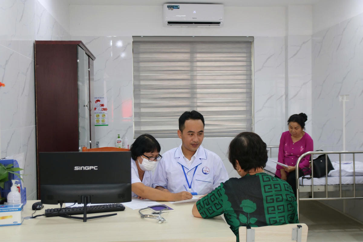 Hà Nội lập danh sách đối tượng khám sức khỏe định kỳ, sàng lọc miễn phí cho người dân. Ảnh: Sở Y tế Hà Nội