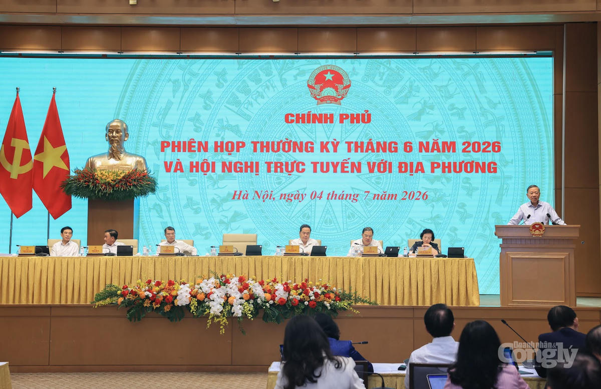 Tổng Bí thư, Chủ tịch nước Tô Lâm phát biểu chỉ đạo tại phiên họp Chính phủ thường kỳ tháng 6/2026 và Hội nghị trực tuyến Chính phủ với các địa phương. Ảnh: VGP 