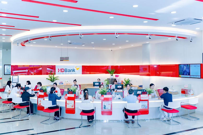 HDBank triển khai đồng thời ba chương trình ưu đãi dành cho khách hàng doanh nghiệp trong các lĩnh vực giao nhận vận tải, logistics, nông lâm thủy sản và các doanh nghiệp mở mới tài khoản thanh toán. Ảnh: HDBank