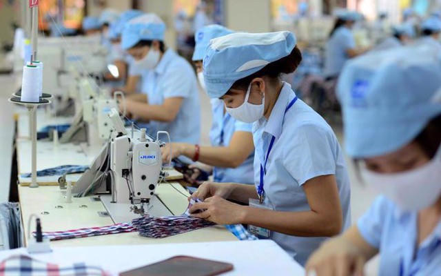 Hội đồng Tiền lương quốc gia thống nhất với đề xuất tăng lương tối thiểu vùng bình quân 7,8%. Ảnh minh họa