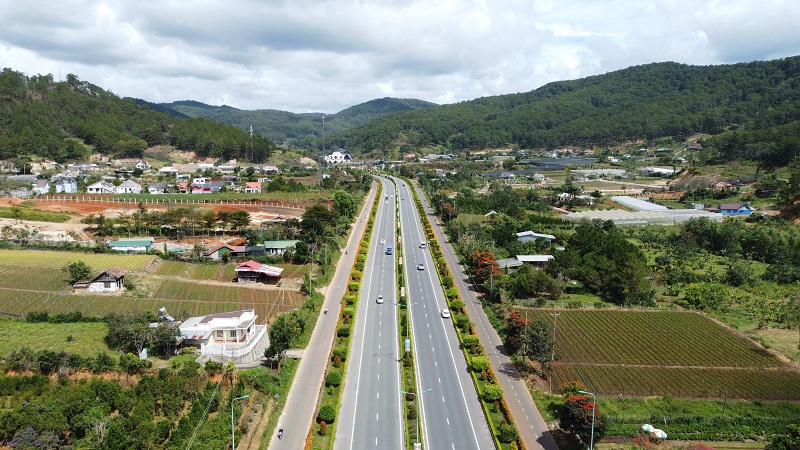 Kế hoạch đầu tư công trung hạn giai đoạn 2026 - 2030 của tỉnh Lâm Đồng có tổng nguồn vốn dự kiến khoảng 125.000 tỷ đồng. (Ảnh: Linh Đan/Báo Đầu tư).