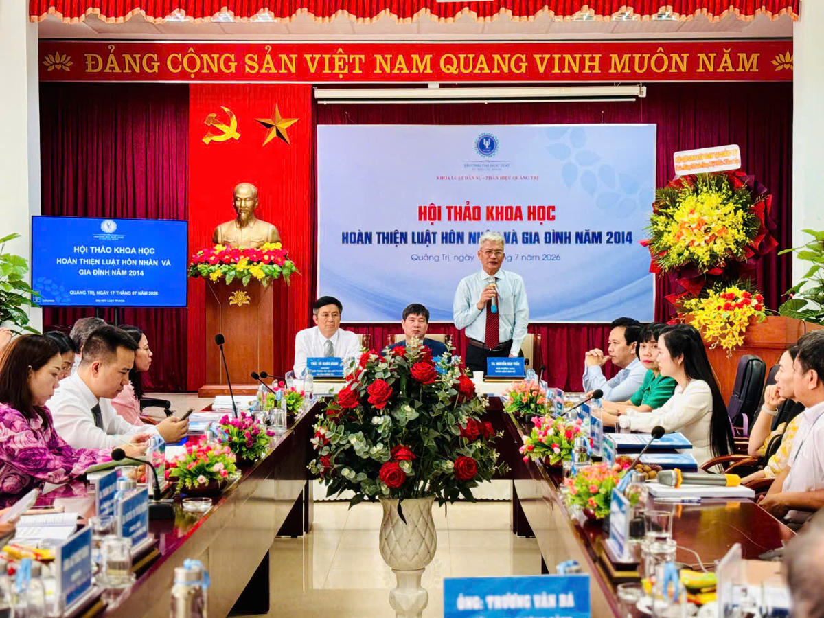 Hội thảo khoa học với chủ đề: “Hoàn thiện Luật Hôn nhân và Gia đình năm 2014”.