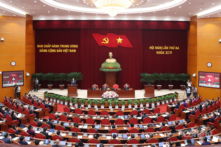 Các quyết sách được Trung ương thông qua phải tạo ra 4 bước chuyển chiến lược- Ảnh 8.