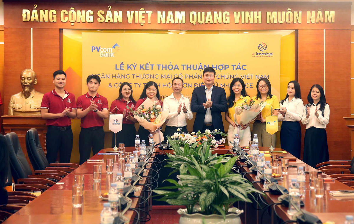 PVcomBank và Công ty TNHH Hóa đơn điện tử M-invoice ký kết Thỏa thuận hợp tác toàn diện.