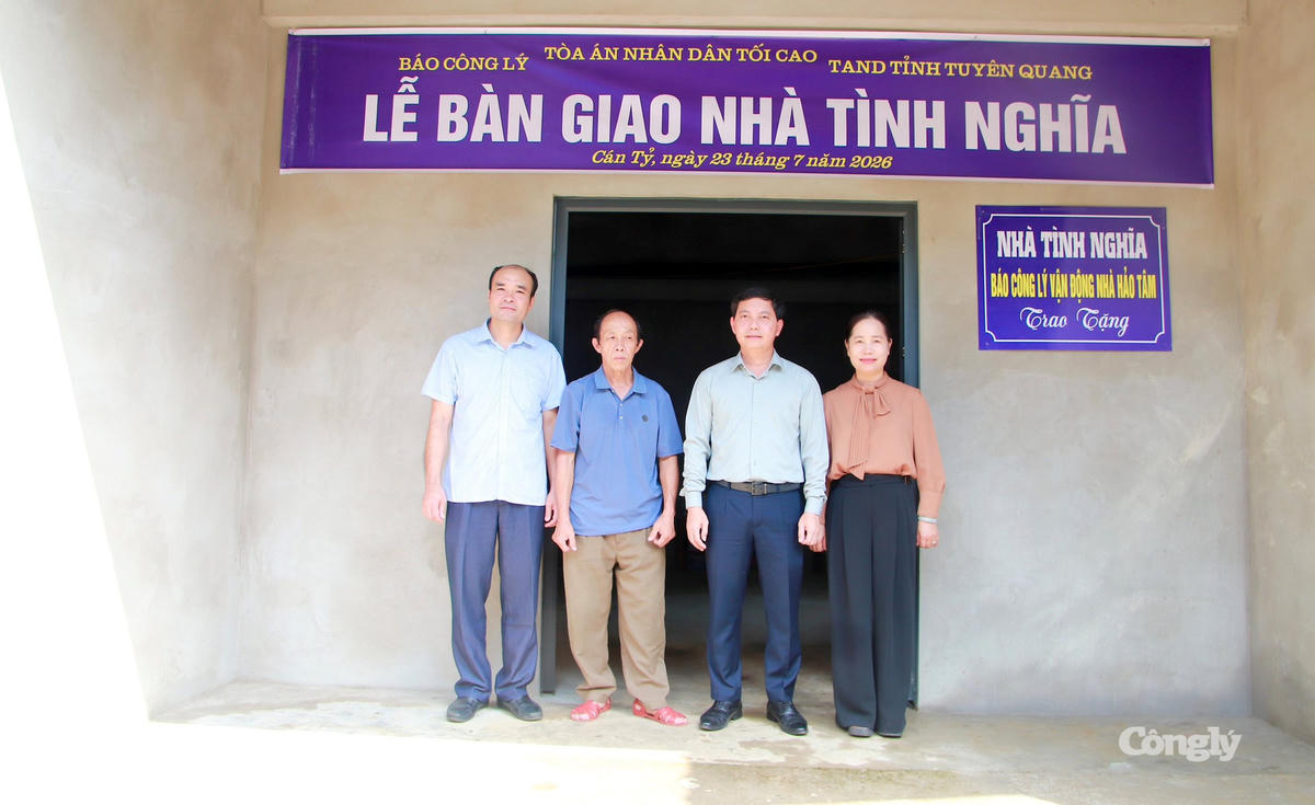 Những căn nhà mới không chỉ giúp các gia đình yên tâm an cư mà còn tiếp thêm động lực để nỗ lực phát triển kinh tế, vươn lên thoát nghèo.