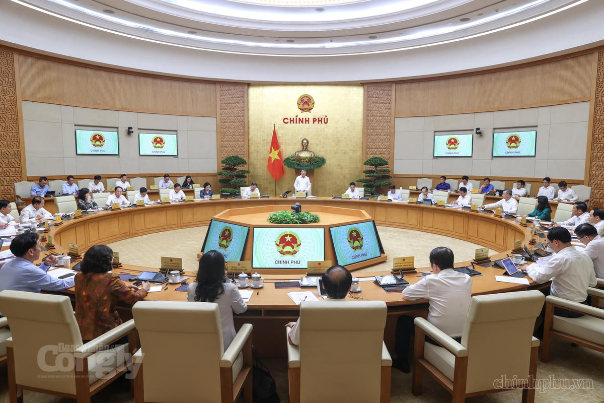 Thủ tướng Chính phủ Lê Minh Hưng chủ trì phiên họp Chính phủ thường kỳ tháng 7/2026. Ảnh: VGP/Nhật Bắc