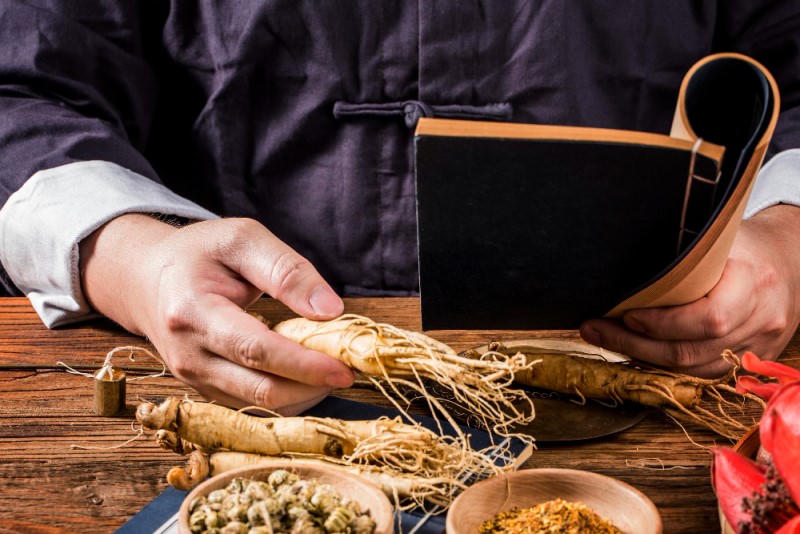 Bộ Y tế yêu cầu xử lý nghiêm dược liệu không rõ nguồn gốc. Ảnh: Bộ Y tế.