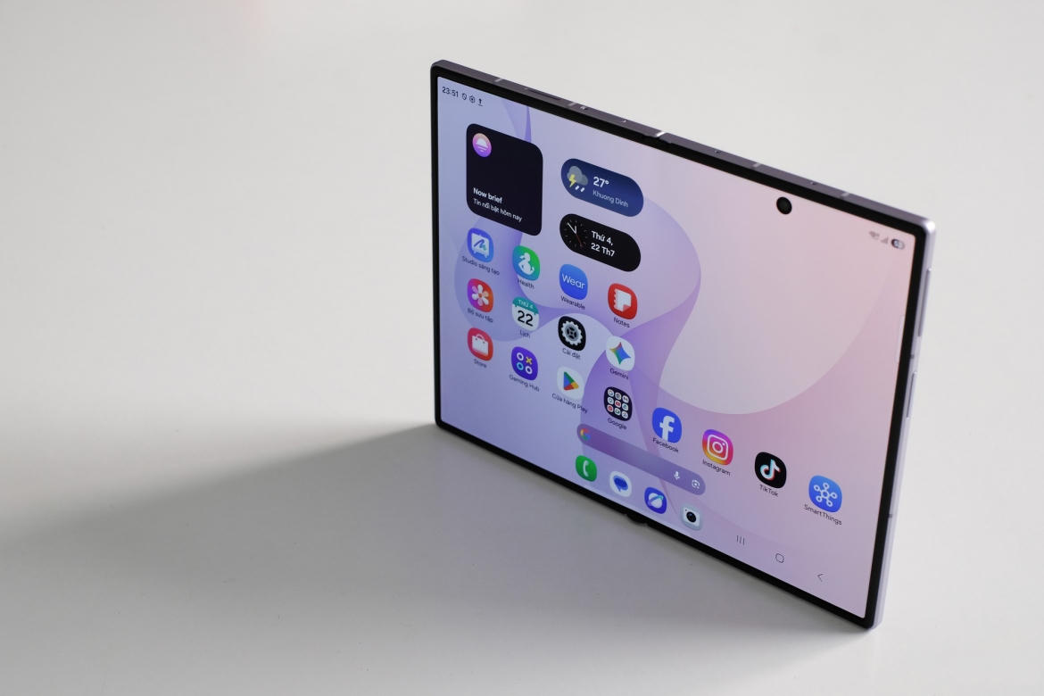 Galaxy Z Fold8 có doanh số bán hàng ấn tượng. (Ảnh minh họa).