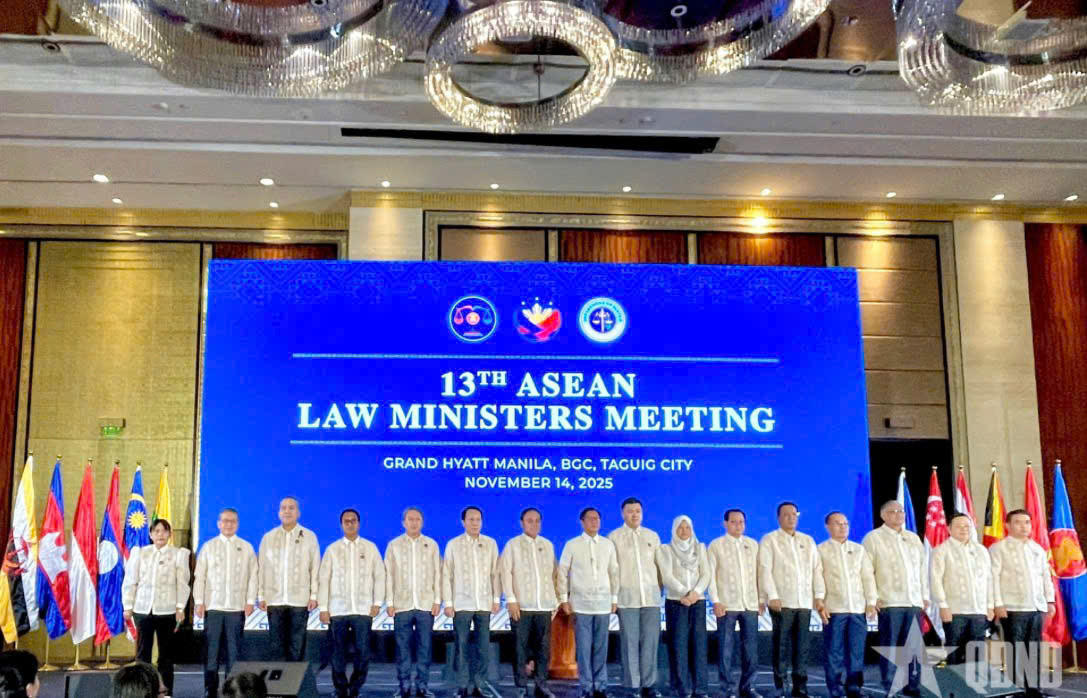 Các Bộ trưởng Tư pháp ASEAN tại Hội nghị Bộ trưởng Tư pháp ASEAN 13 (ngày 14/11/2025 tại thủ đô Manila, Philippines). (Ảnh: qdnd.vn)