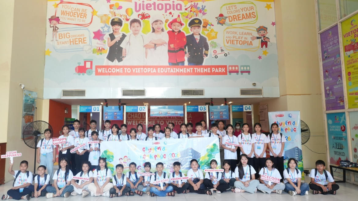 Công ty Acecook Việt Nam tổ chức chương trình “Happy Tour – Chuyến đi Hạnh phúc 2026”, đồng hành cùng 42 trẻ em có hoàn cảnh đặc biệt đến từ nhiều tỉnh, thành. (Ảnh: VOV)