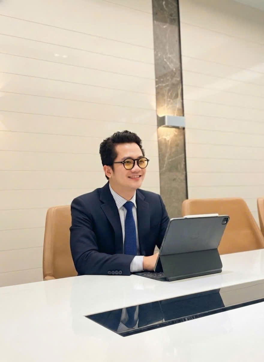 Ông Nguyễn Văn Tuyền - Giám đốc Học viện Đào tạo AI Trevi Education cho biết, Việt Nam hoàn toàn có thể cạnh tranh với những gã khổng lồ về công nghệ trên toàn cầu nếu đưa ra được bài toán AI trong tương lai rõ ràng.