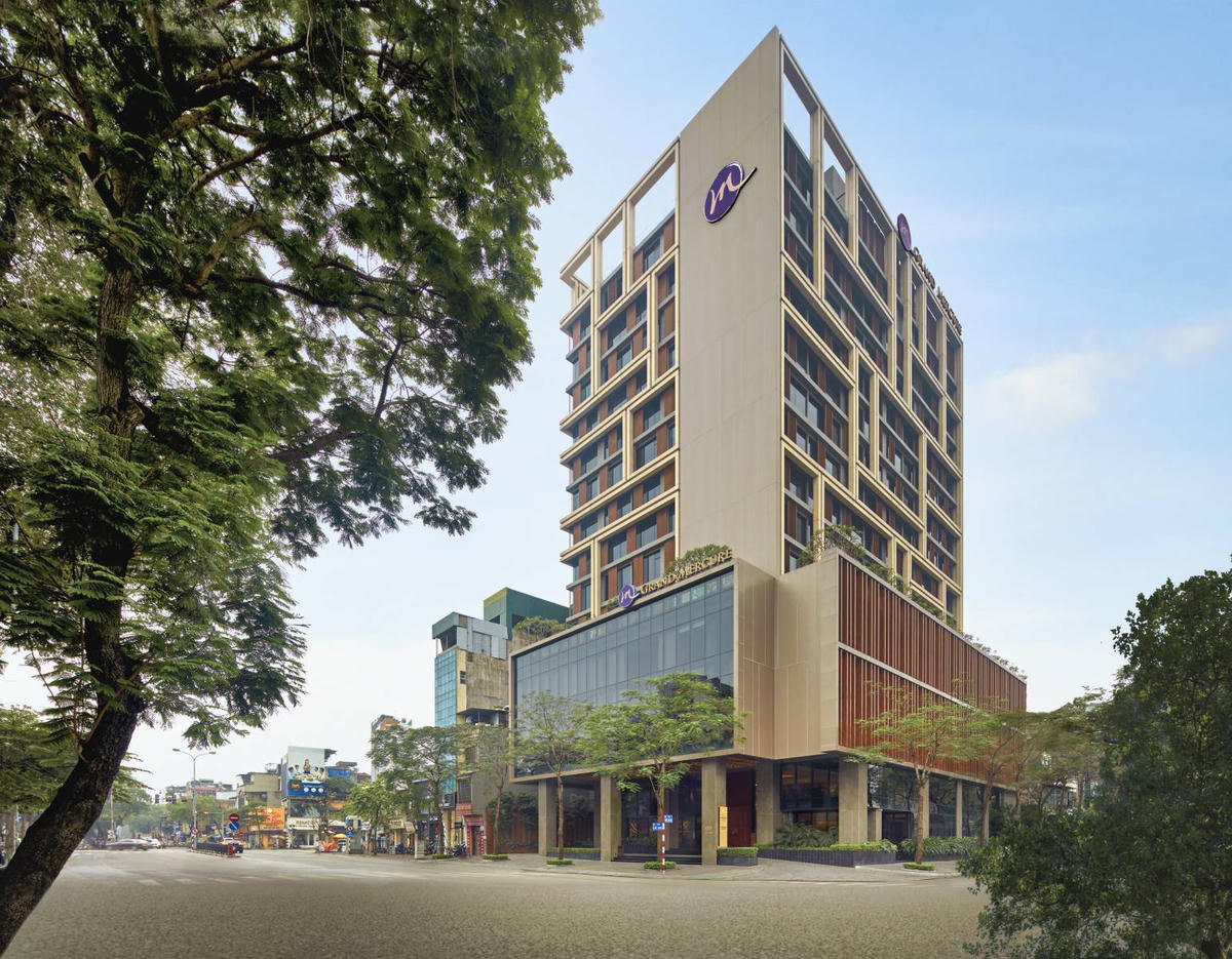 Grand Mercure Hanoi tại số 9 Cát Linh, Hà Nội. Thị trường lưu trú Thủ đô dịp Quốc khánh có nguồn cung trải từ khách sạn 3 sao đến phân khúc cao cấp. Ảnh: Grand Mercure Hanoi/Accor.