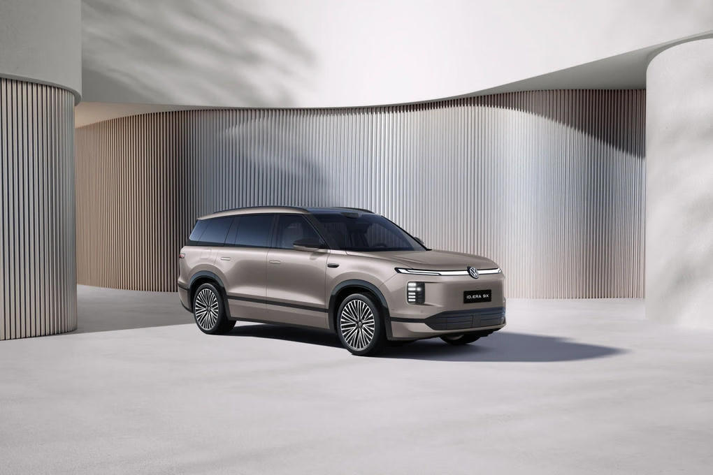 Ô tô Việt tháng 8: Hybrid, EV và EREV cùng tăng tốc