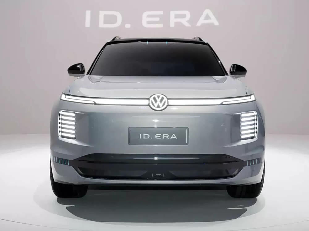 Ô tô Việt tháng 8: Hybrid, EV và EREV cùng tăng tốc