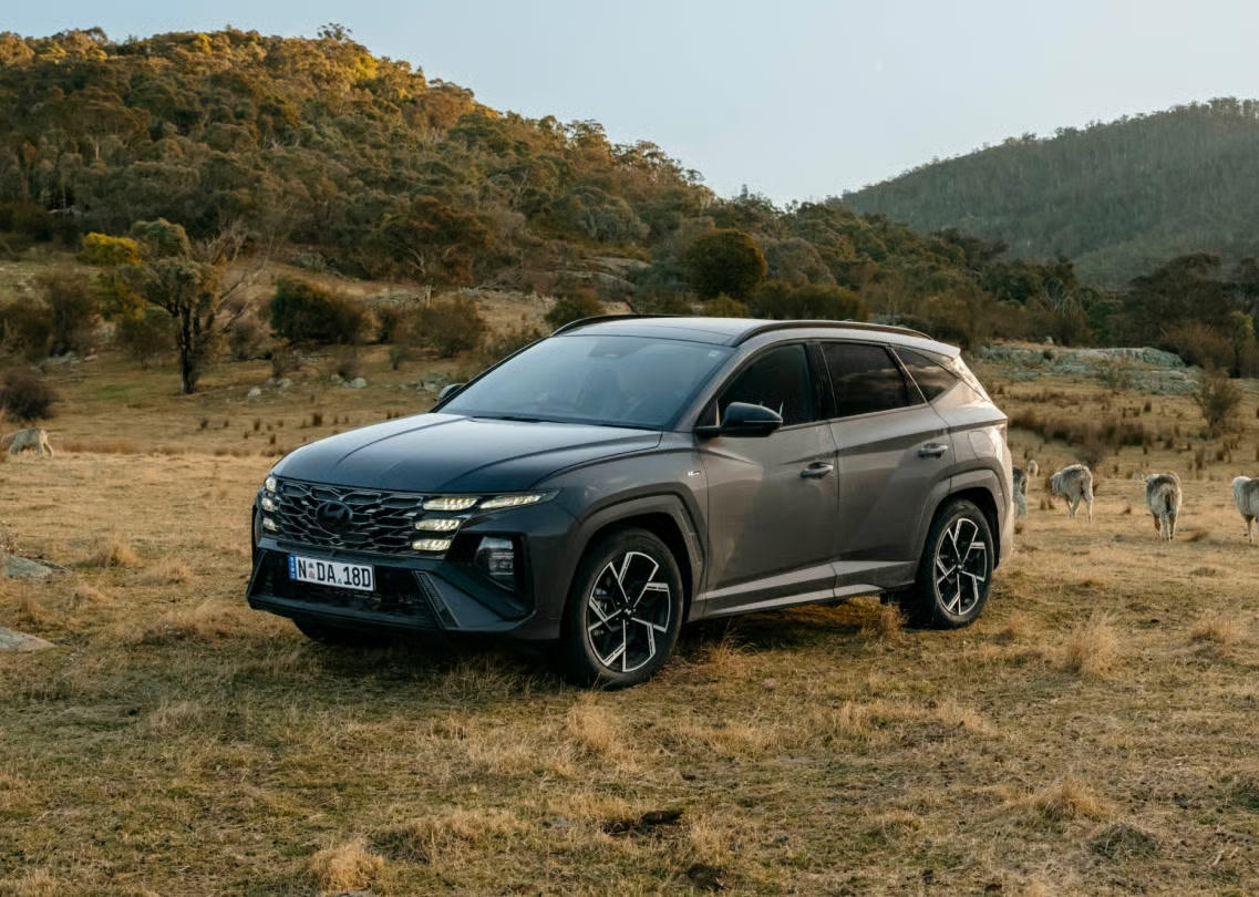 BMW X1 thế hệ hiện hành. Phiên bản sDrive20i tại Việt Nam sử dụng động cơ xăng tăng áp 2.0L. Ảnh: BMW Group.