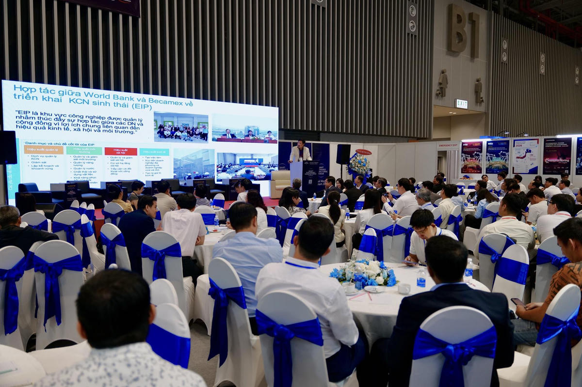 Diễn đàn về chuyển đổi xanh trong khuôn khổ Viet Nam International Sourcing 2026 nhấn mạnh yêu cầu nâng năng lực cạnh tranh và khả năng tiếp cận thị trường cho sản phẩm Việt. Ảnh: Bộ Công Thương.