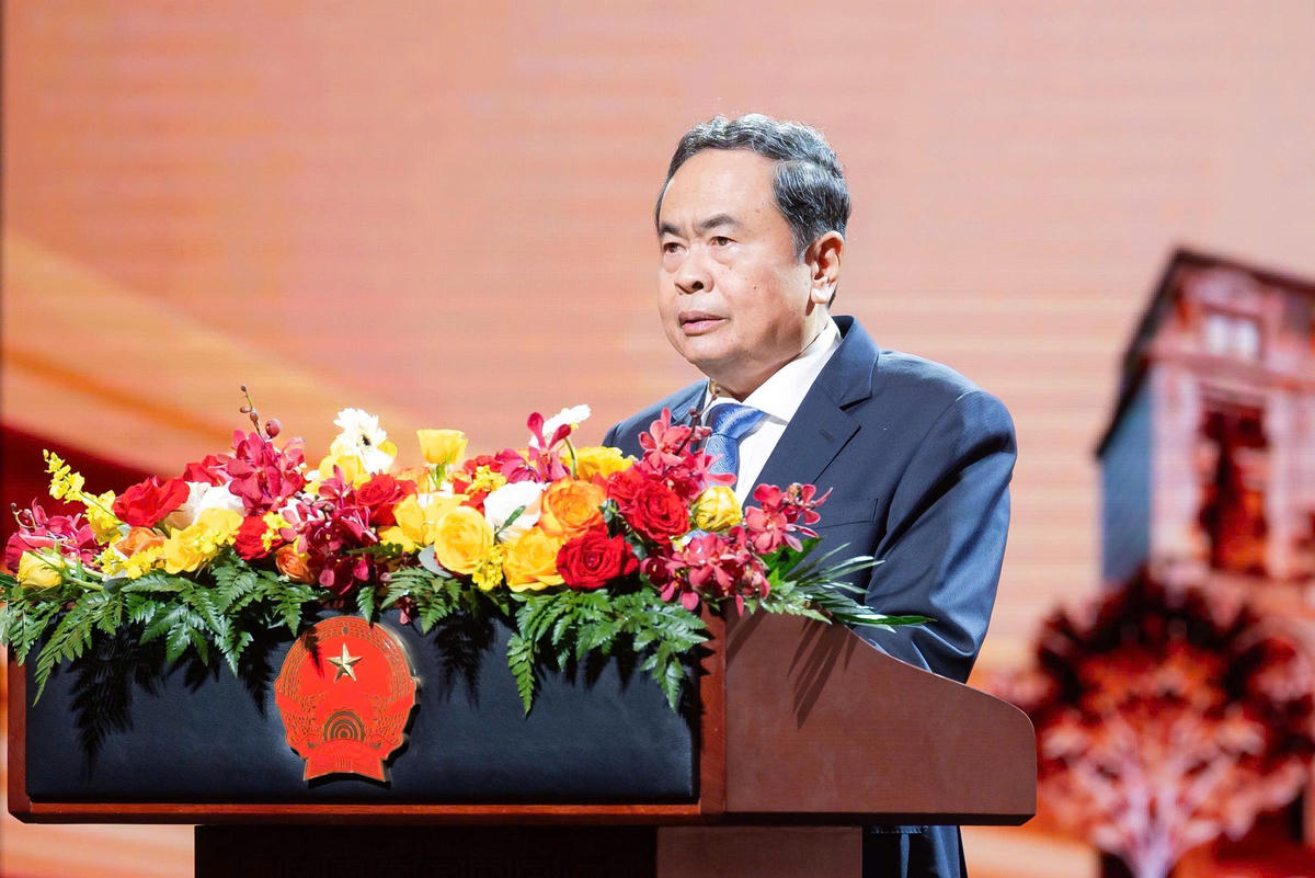 Chủ tịch Quốc hội Trần Thanh Mẫn phát biểu chỉ đạo và chúc mừng tại buổi lễ. Ảnh: baochinhphu.vn