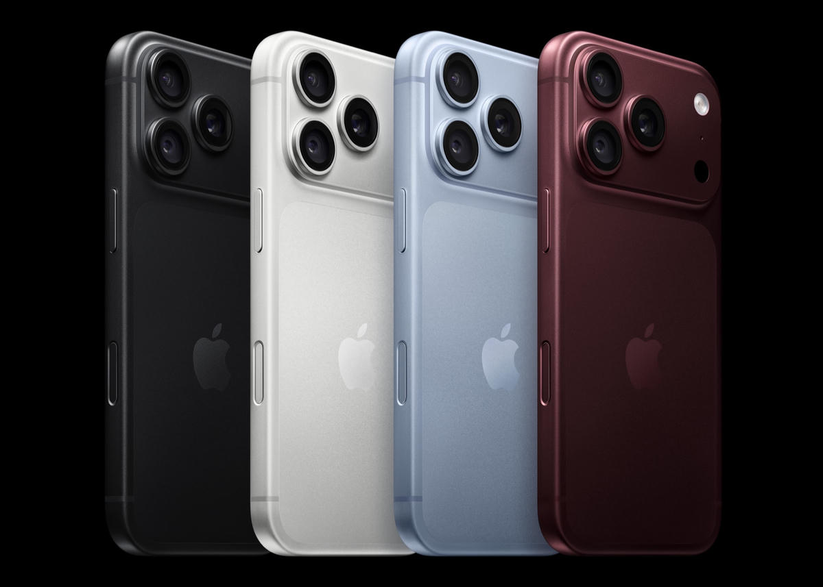 Các phiên bản iPhone 18 Pro được trưng bày tại sự kiện ra mắt sản phẩm mới của Apple. Ảnh: Adriano Contreras/Gizmodo.