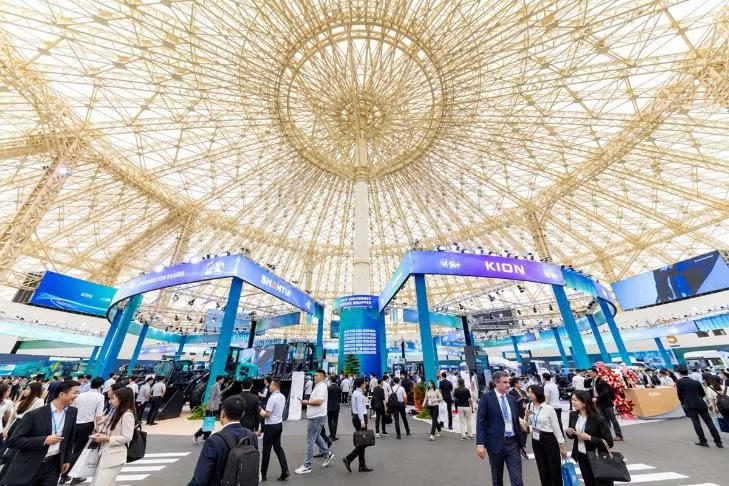 VEC và dmg events hợp tác tổ chức VIIF 2027. (Ảnh: VietnamPlus)