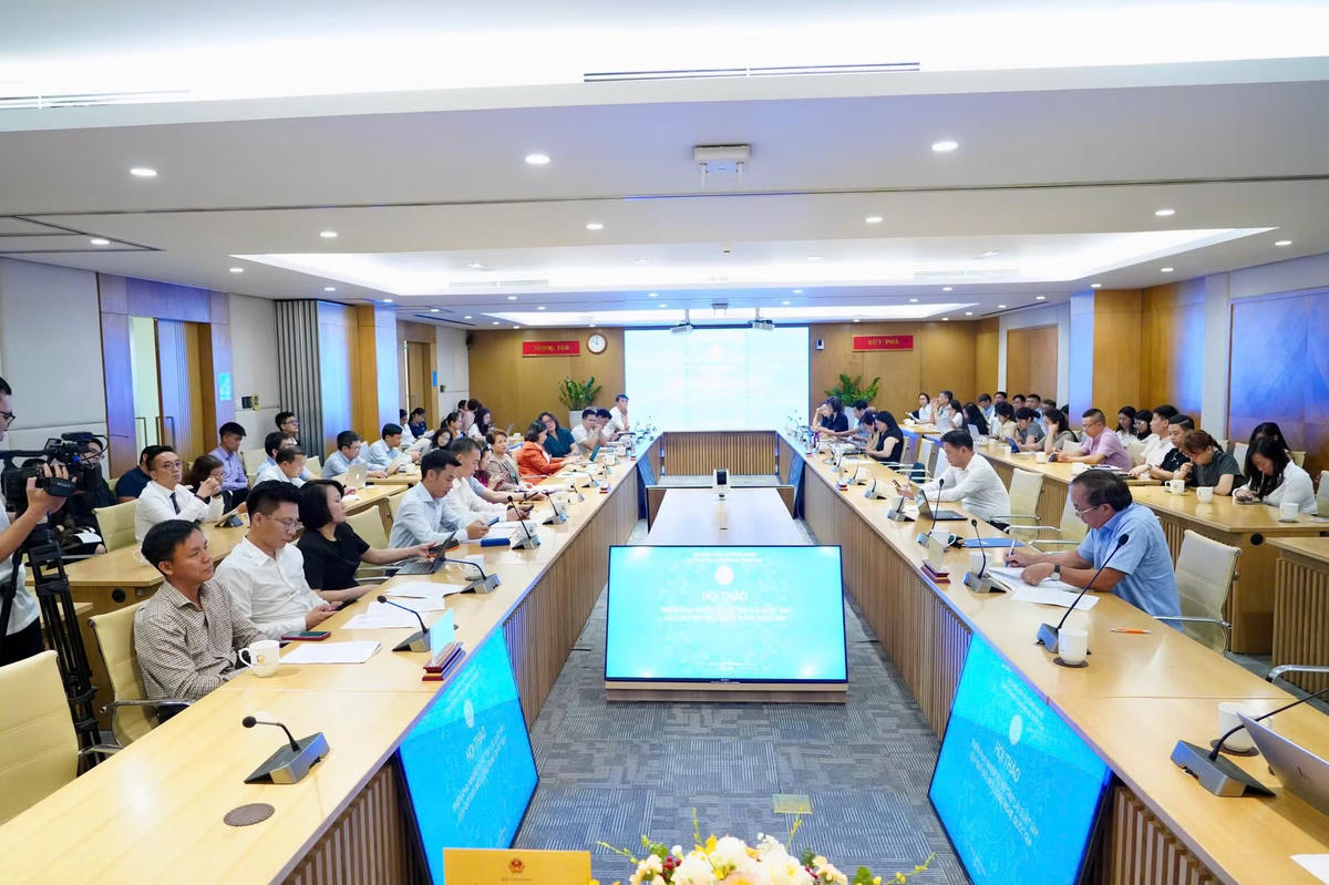 Hội thảo lấy ý kiến về triển khai nhiệm vụ hỗ trợ lãi suất vay của Quỹ Đổi mới công nghệ quốc gia (NATIF). Ảnh: Báo Nhân Dân