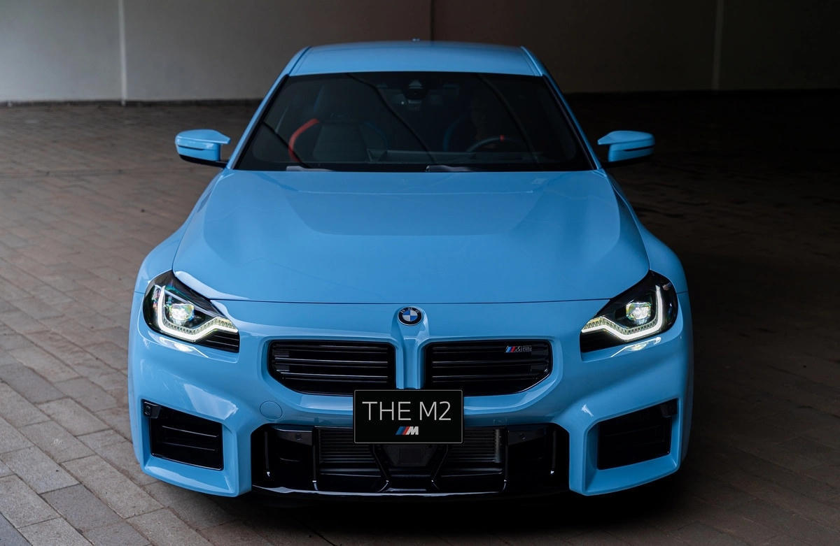 BMW M2 - xe thể thao nhập môn của BMW M giá hơn 4 tỷ đồng