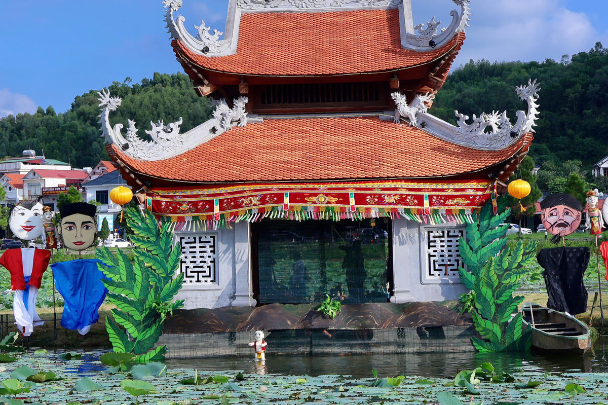 Đi - Nghe - Xem 3/10: Hà Nội rực sắc năm châu, giao hưởng London trở lại