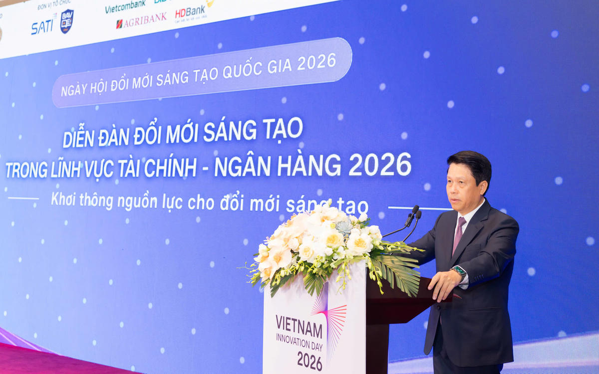 Phó Thống đốc Ngân hàng Nhà nước Việt Nam Phạm Tiến Dũng phát biểu khai mạc Diễn đàn.