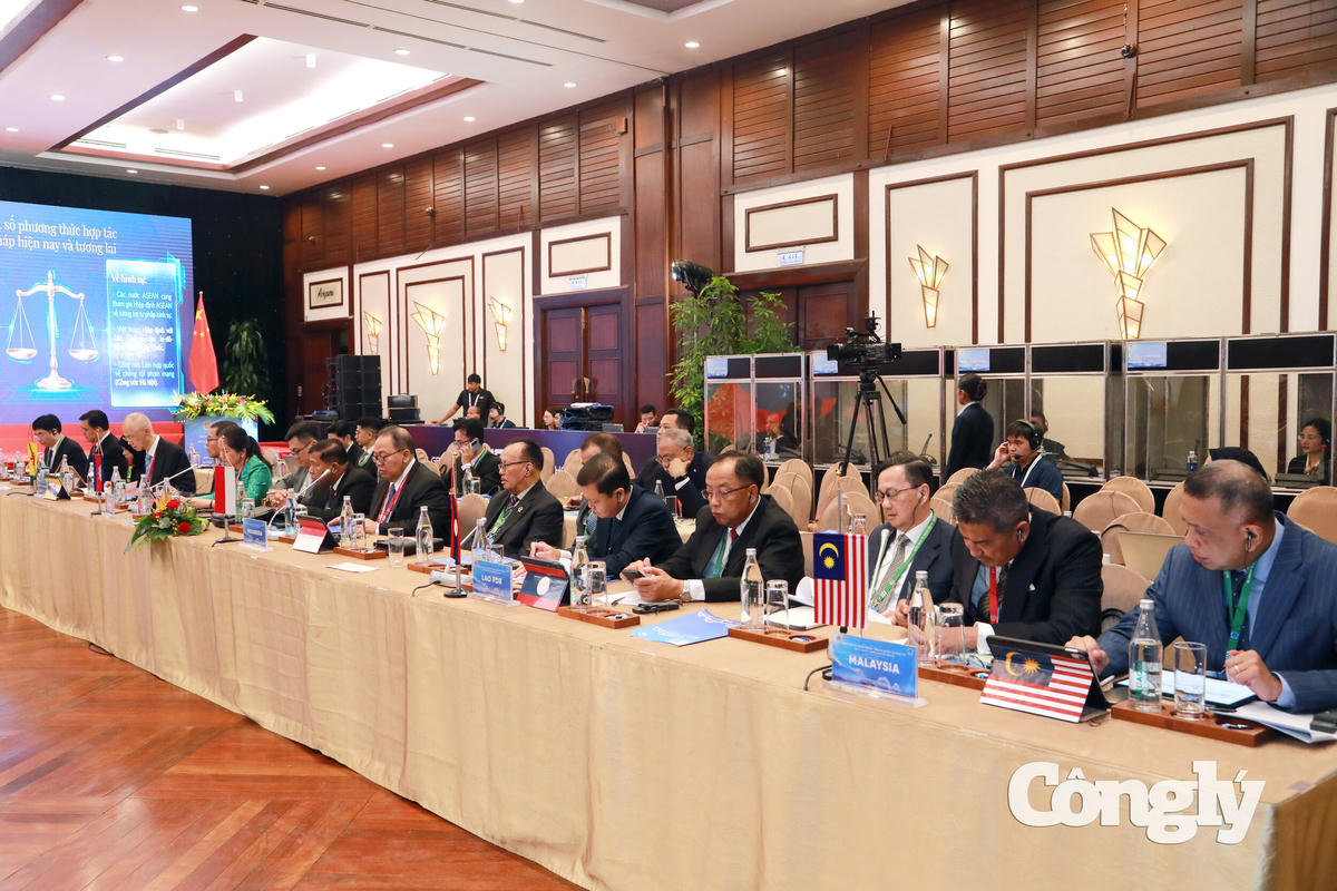 dien-dan-tu-phap-asean-trung-quoca5824.jpg