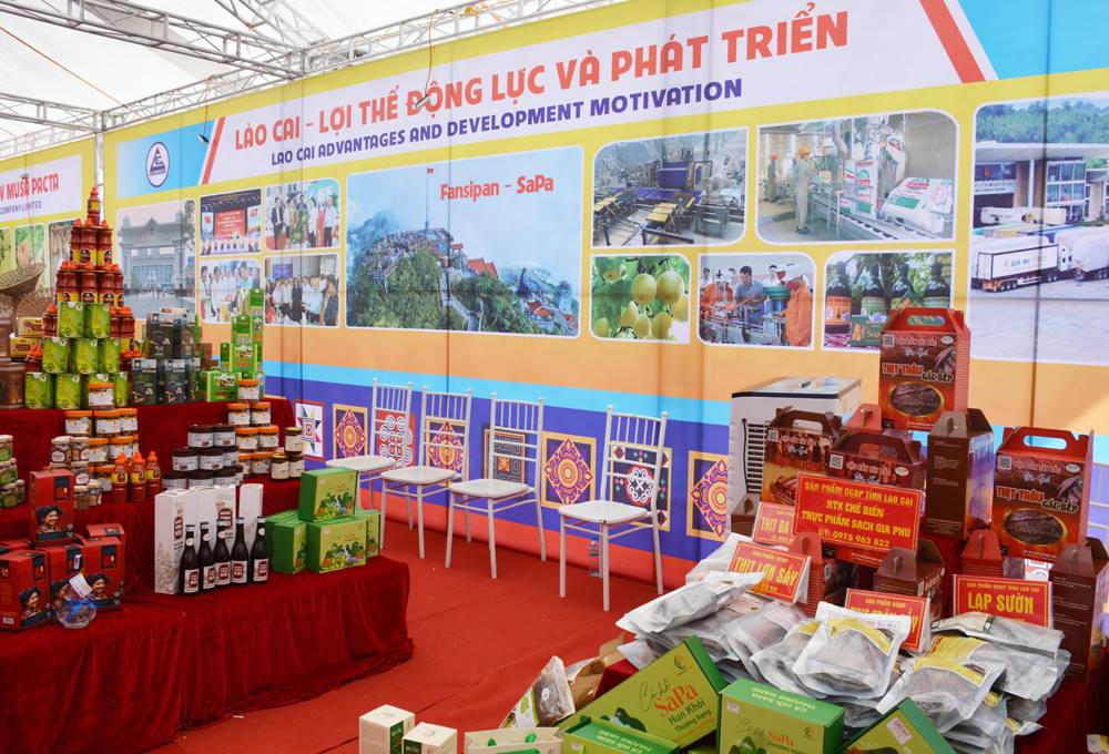 Tính đến hết tháng 6/2026, toàn tỉnh Lào Cai có 565 sản phẩm OCOP từ 3 đến 5 sao, trong đó có 2 sản phẩm 5 sao.