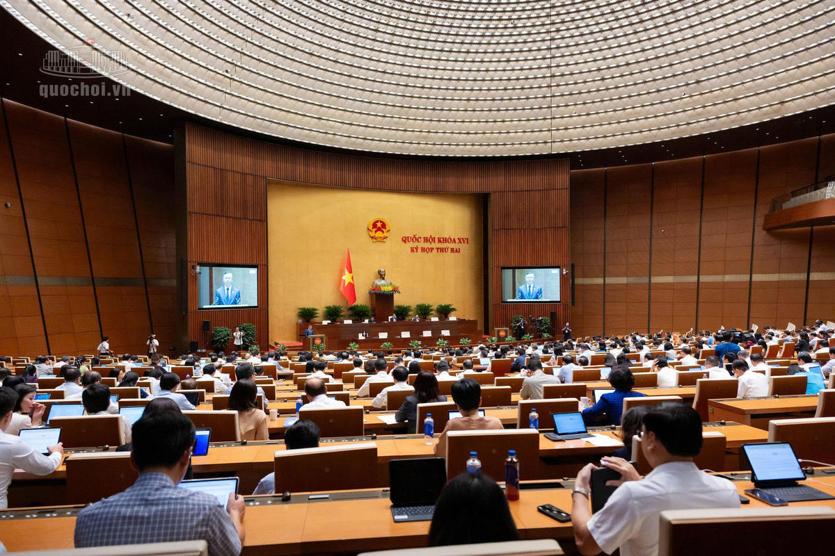 quoc-hoi-lns35439466_1792719413272_6578006162479096613_g7574298250520479089_744c93502d9b8cde575370ef80472d2d.jpg