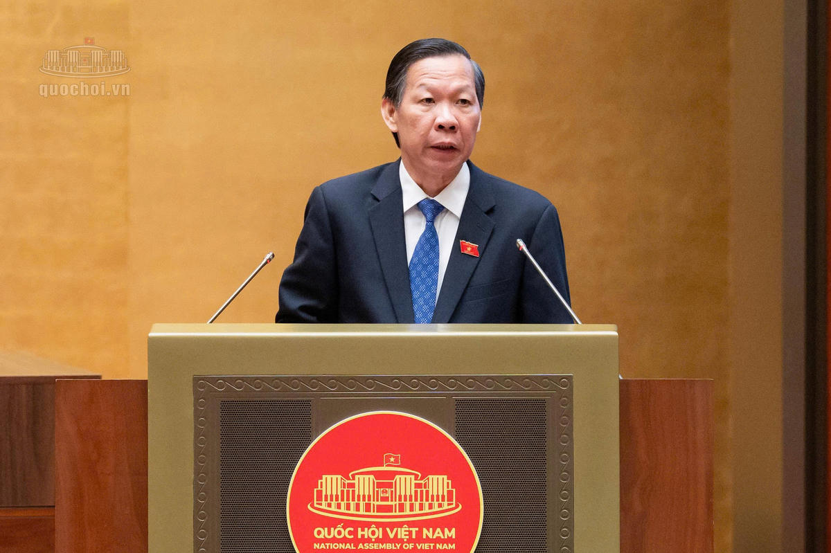 quoc-hoi-lns1160159_1792719692927_6578006162479096613_g7574298250520479089_e964cdf4a2f3d7cc7f42c95e40ba286e.jpg
