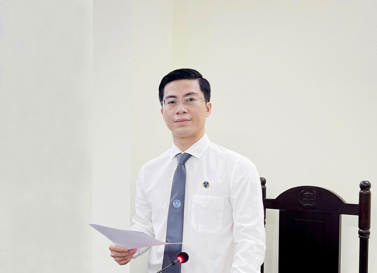 Luật sư Nguyễn Văn Đồng, Trưởng Văn phòng Luật sư Nhân Chính (Đoàn Luật sư TP Hà Nội).