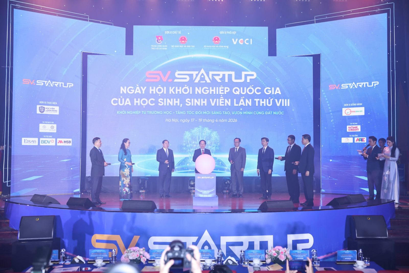 Lễ khai mạc SV-Startup 2026