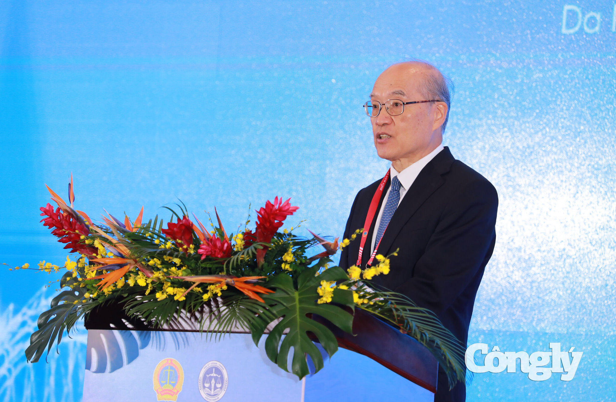 khai-mac-dien-dan5619.jpg