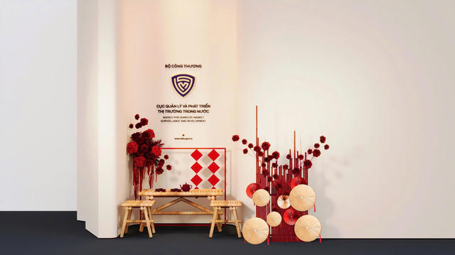 Hàng Việt hiện diện tại Tràng Tiền với không gian trưng bày kết hợp livestream Hàng Việt hiện diện tại Tràng Tiền với không gian trưng bày kết hợp livestream