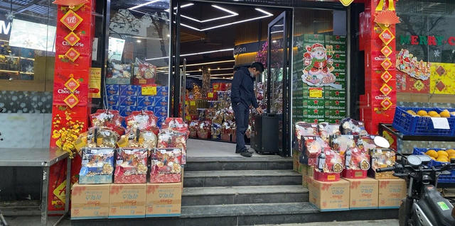 Thị trường hàng hóa Tết: Sức mua "tăng nhiệt", hàng Việt và xu hướng Xanh chiếm sóng