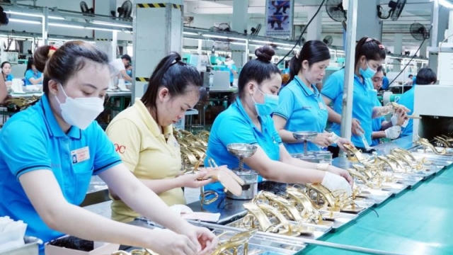 Nhịp sản xuất phục hồi mạnh mẽ sau Tết Nguyên đán