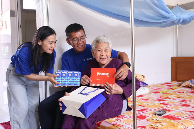 Chuỗi hoạt động Tết nghĩa tình của Vinamilk đến với cộng đồng Chuỗi hoạt động Tết nghĩa tình của Vinamilk đến với cộng đồng