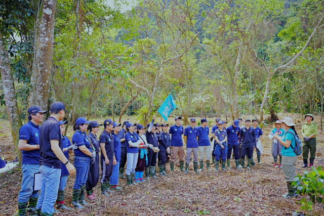 Mitsubishi Motors Việt Nam đồng hành cùng Gaia trồng 2.000 cây xanh tại Cúc Phương Mitsubishi Motors Việt Nam đồng hành cùng Gaia trồng 2.000 cây xanh tại Cúc Phương